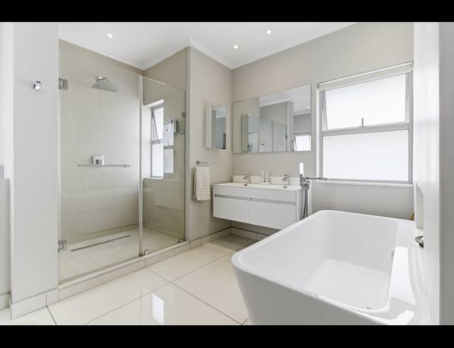 4 BEDROOM CLUSTER FOR SALE IN BRYANSTON